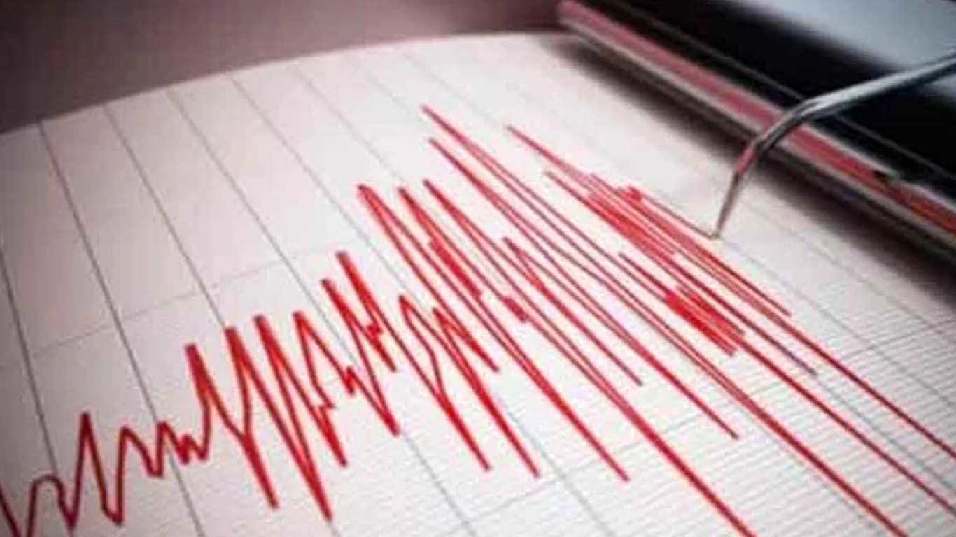 کراچی: تیسرے روز بھی زلزلوں کی زد میں، شہریوں میں خوف و ہراس