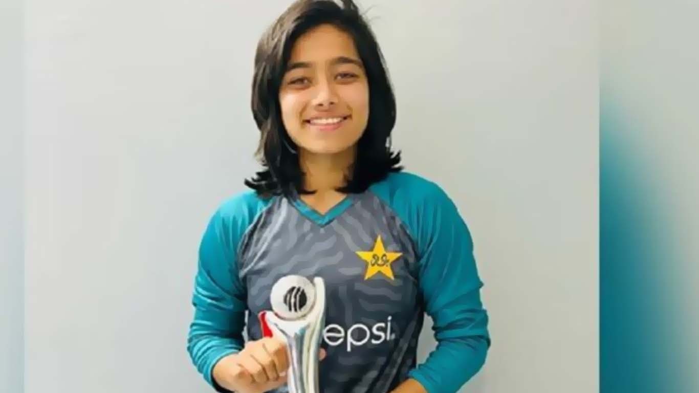کپتان بننے کے بعد کسی نے عیدی نہیں دی' فاطمہ ثناکاشکوہ