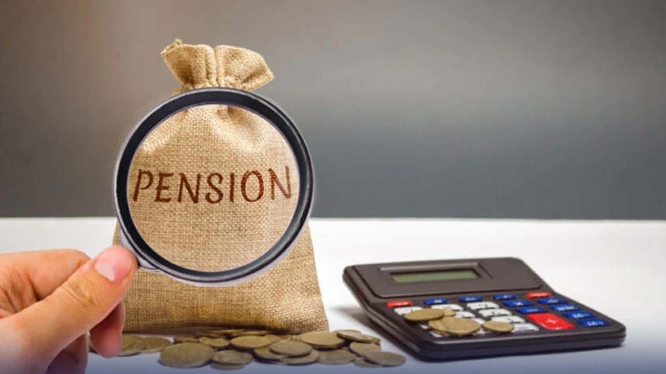 بجٹ 2025، پنشن میں اضافہ مگر قوانین مزید سخط، فیملی پنشن دس سال ملے گی!