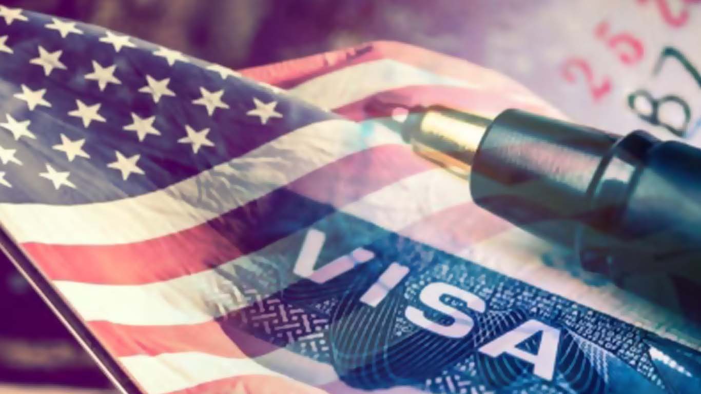 امریکا: اسٹوڈنٹس ویزا پر عائد پابندی اٹھالی گئی