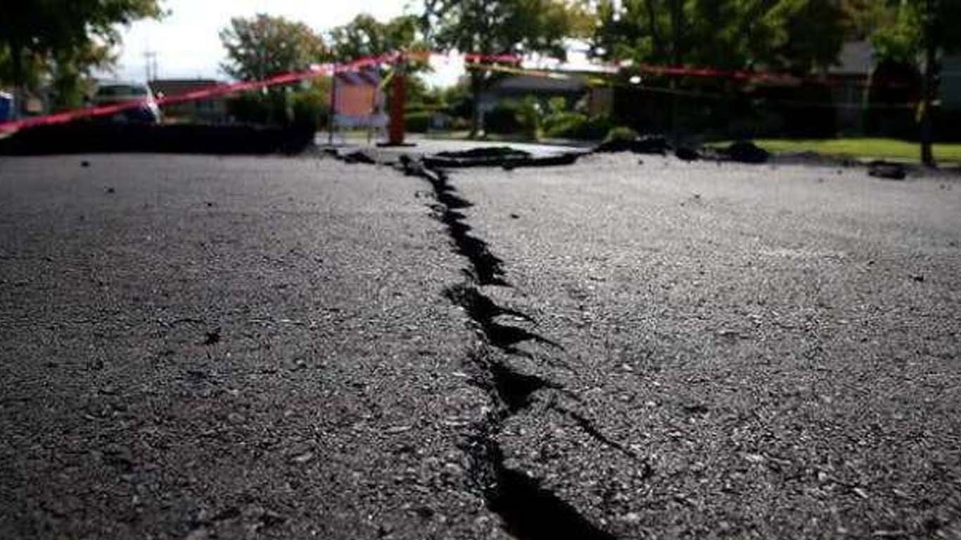 کراچی میں آنے والے زلزلوں کی حیران کن وجہ سامنے آگئی