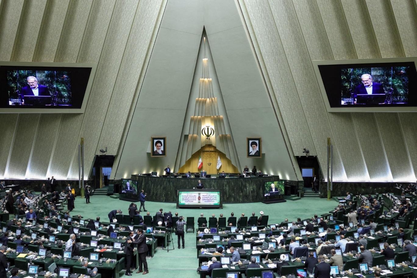 ایران کا اقوام متحدہ کے جوہری ادارے سے ختم کرنے کا فیصلہ، قرارداد منظور