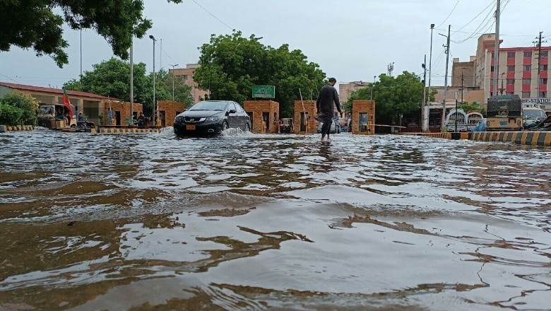 کراچی میں اتوار تک شدید بارشیں، سیلاب کا خطرہ