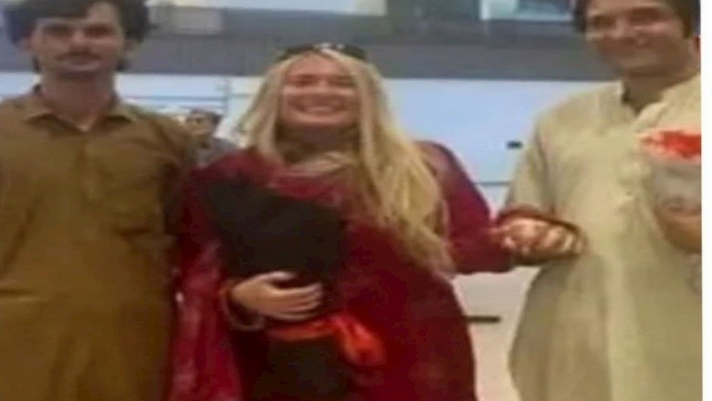 محبت میں مبتلا امریکی لڑکی نوجوان سے شادی کیلیے پاکستان پہنچ گئی