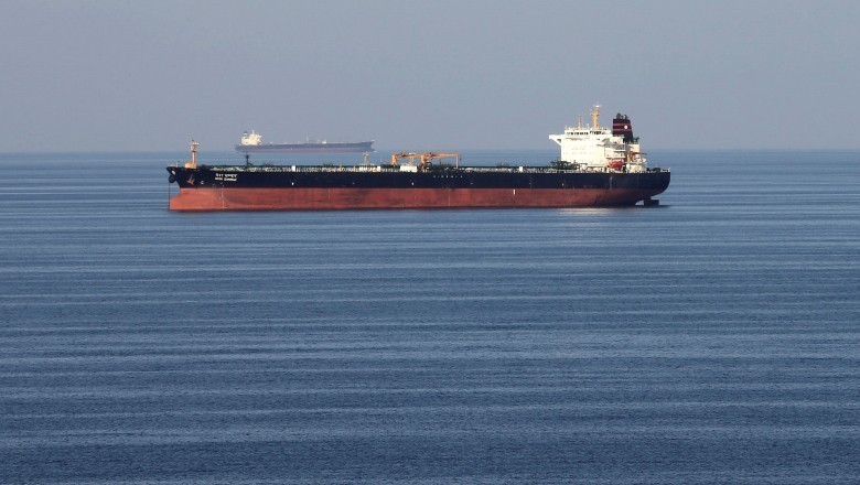 ایران کا مبینہ نیا اقدام، بحری جہاز کو بھرپور اسلحے کے ساتھ لوڈ کر دیا