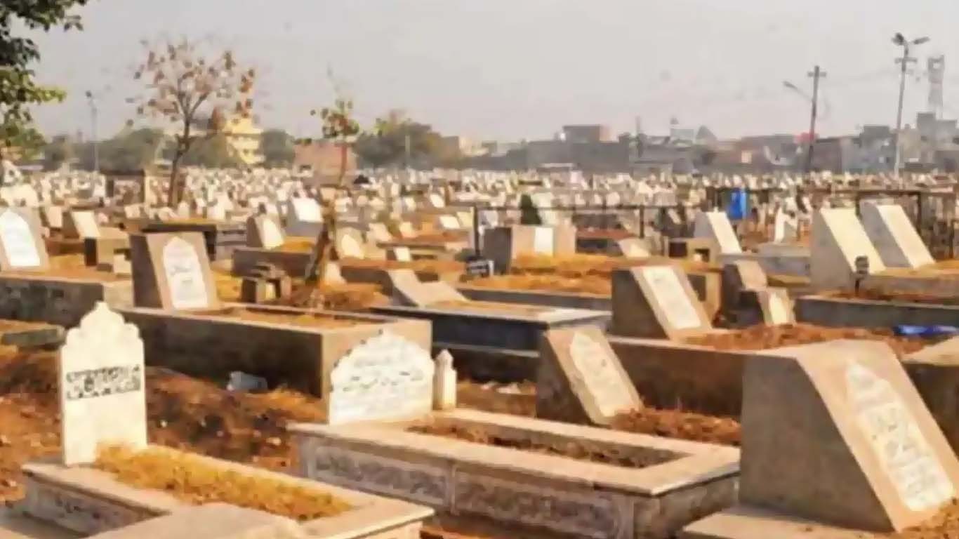 کراچی کے تمام قبرستانوں کو رجسٹرڈ کرنے کا فیصلہ