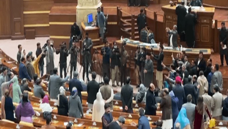 پنجاب اسمبلی میں خواتین اراکین کے ساتھ ہراسانی کا انکشاف