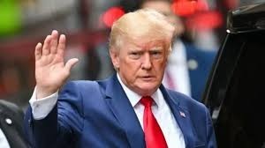 ٹرمپ کا دعوی، پاکستان نے بھارت کے 5 جنگی جہاز گرائے