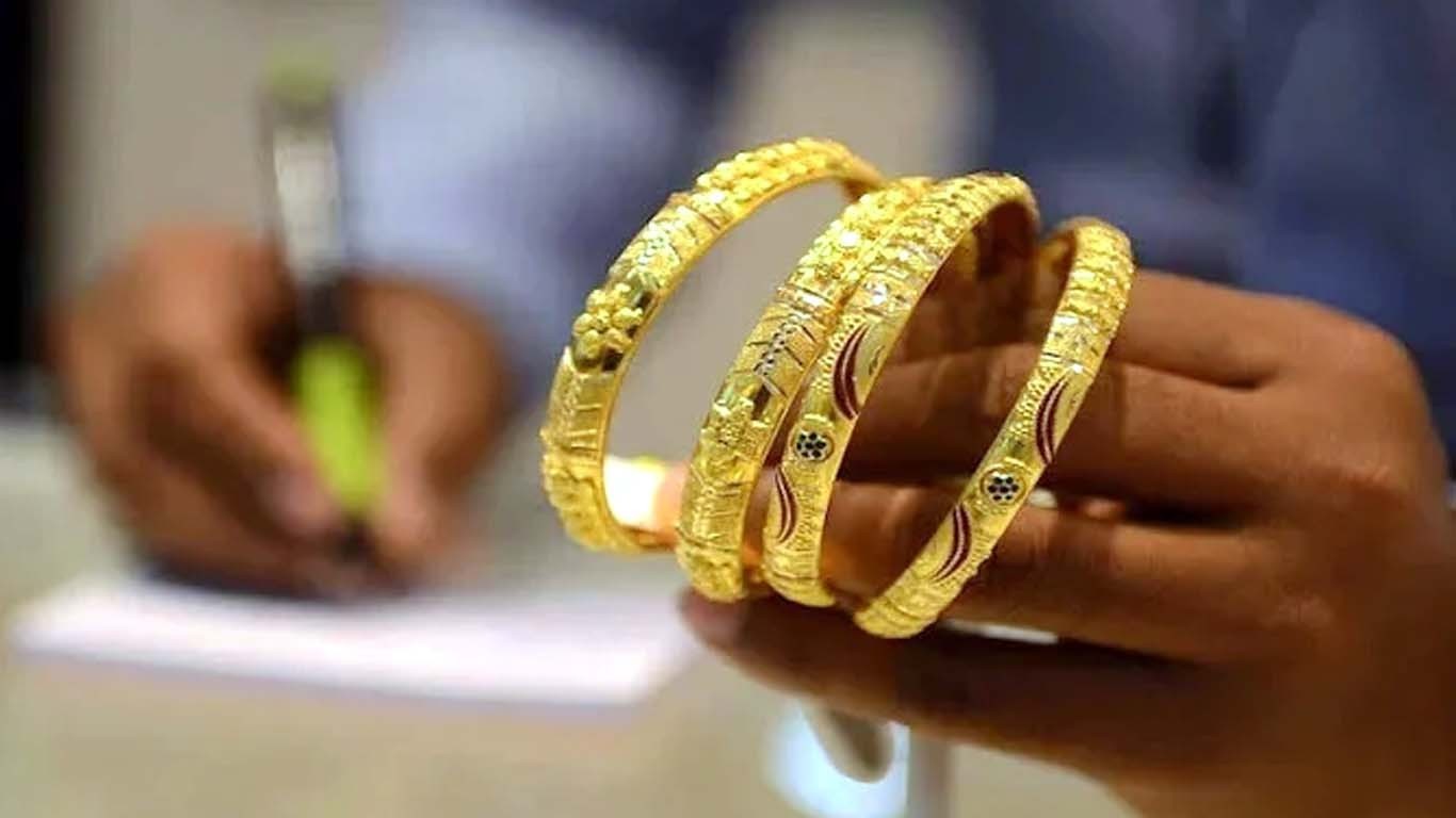 ملک میں فی تولہ سونے کی قیمت میں واضح کمی