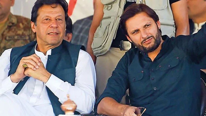 شاہد آفریدی کا عمران خان کے حق میں بیان، بڑا اعتراف کرلیا