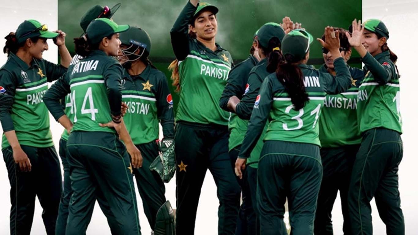 خواتین کرکٹرز کیلئے سینٹرل کنٹریکٹ کا اعلان، معاوضوں میں 50 فیصد اضافہ
