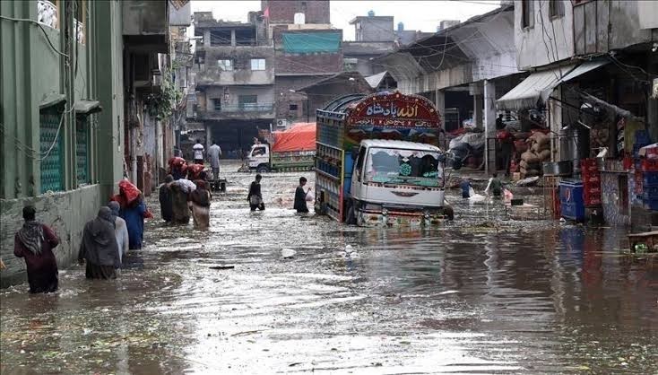 آئندہ 24 سے 48 گھنٹوں میں شدید بارشوں اور سیلاب کا الرٹ