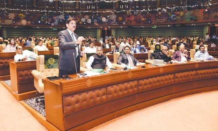 سندھ اسمبلی میں حکومت اور اپوزیشن ایک پیج پر، اراکین کی تنخواہوں میں 175 فیصد اضافے کی منظوری
