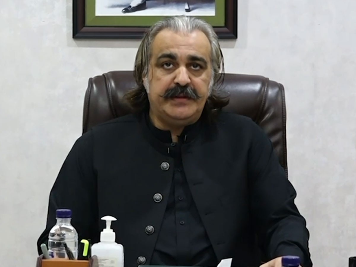 اچھی کارکردگی کا دعوی نہیں مگر پاکستان اور صوبے کے مفادات کو ترجیح دی، گنڈا پور کا استعفی