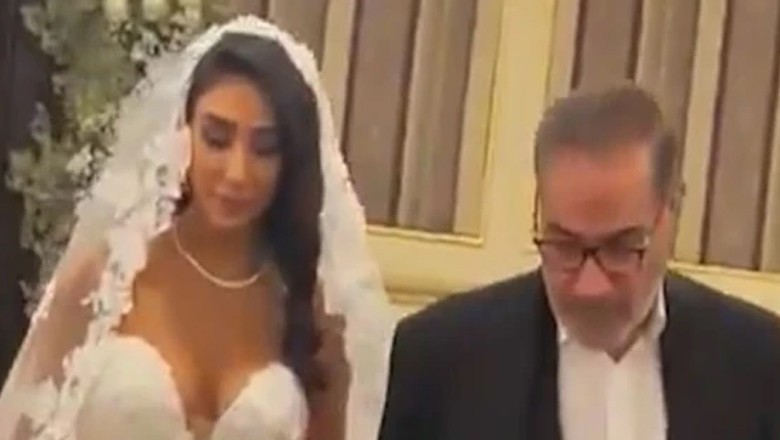 ایران میں حجاب کی حمایت کرنے والے خامنہ ای کے مشیر کی بیٹی کی مغربی طرز پر شادی