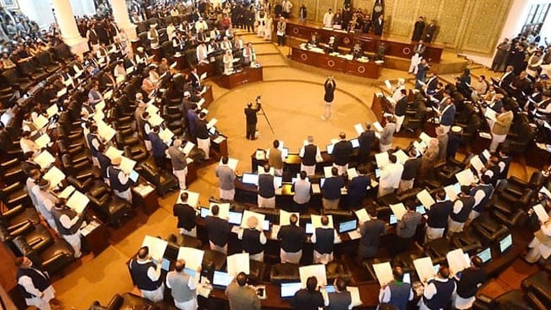 خیبر پختونخوا میں ایک بار پھر پی ٹی آئی نے سیاسی میدان میں بڑی کامیابی حاصل کرلی