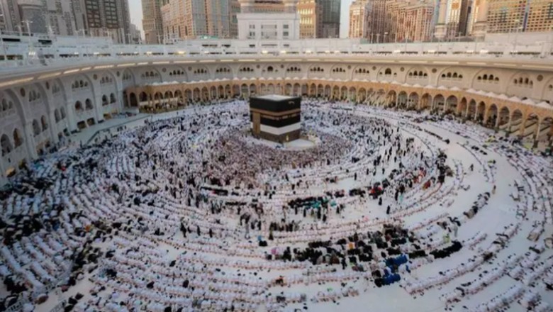 سعودی عرب نے عمرہ زائرین کو دی گئی چھوٹ ختم کردی، ویزہ منسوخ ہوجائے گا