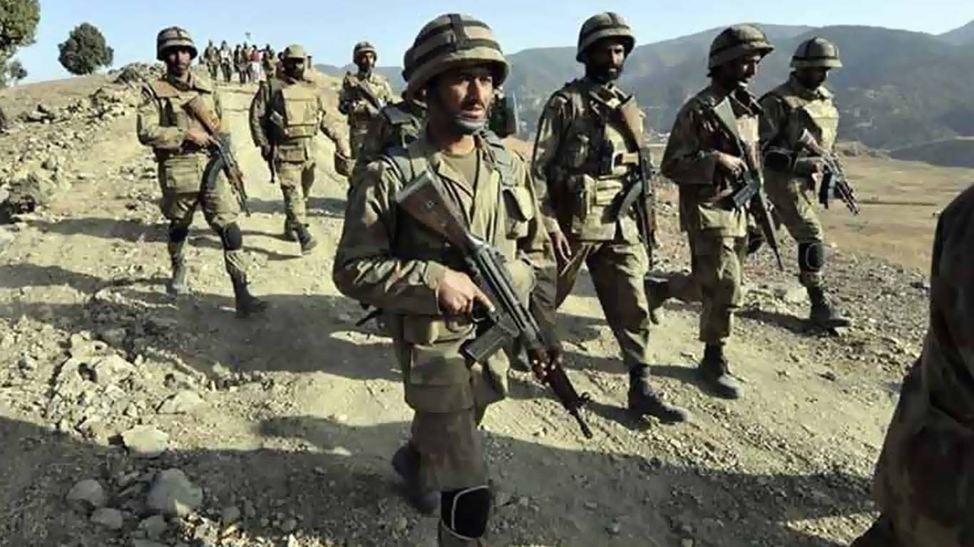 پاک فوج کی 2 مختلف کارروائیوں میں 20 خوارج واصل جہنم