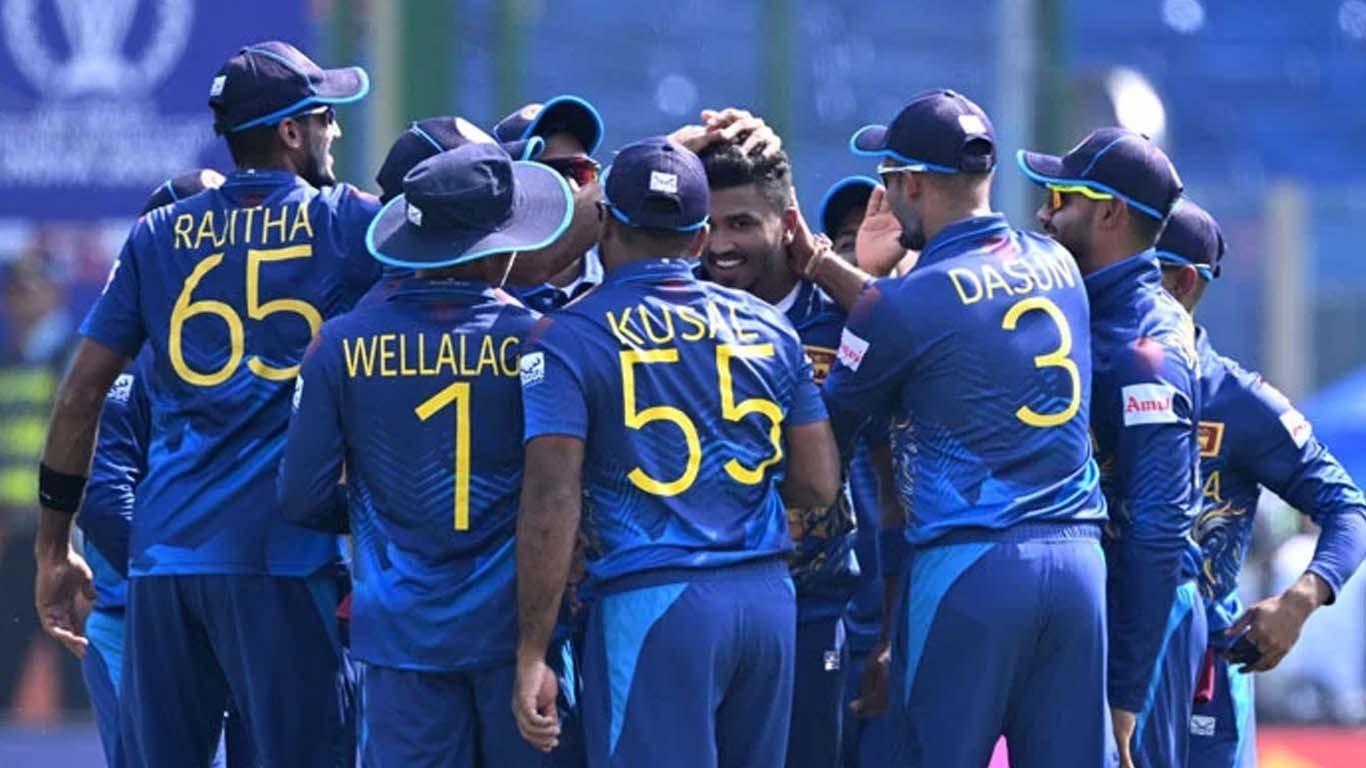 سری لنکن کرکٹ ٹیم کے کھلاڑیوں کا دورہ ادھورا چھوڑ کر واپس جانے کا ارادہ