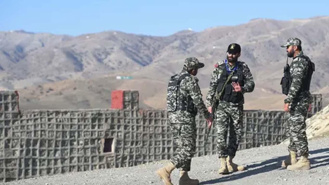 پاک فوج کی خیبرپختونخوا میں کارروائیاں، 4 دہشت گرد واصل جہنم