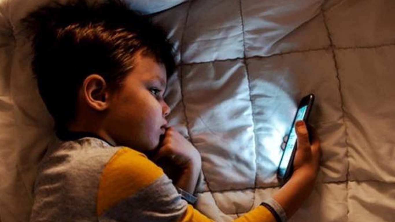 16 سال سے کم عمر بچوں کیلئے سوشل میڈیا کے استعمال پر پابندی کا اعلان