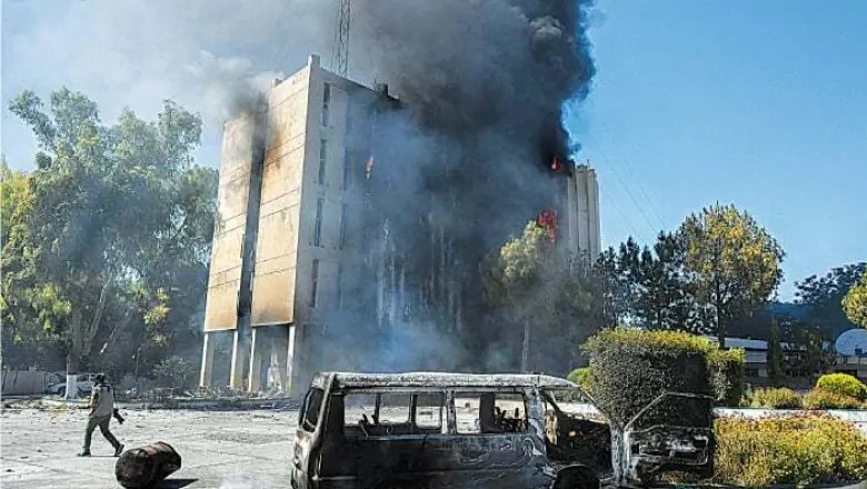 خیبرپختونخوا کابینہ نے 9 اور 10 مئی کے کیسز ختم کرنے کی منظوری دے دی