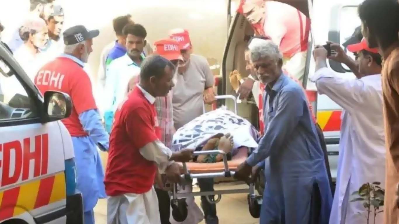 کراچی: فلیٹ سے ملی خواتین کی لاشوں کا پوسٹ مارٹم مکمل، پولیس سرجن کا اہم بیان