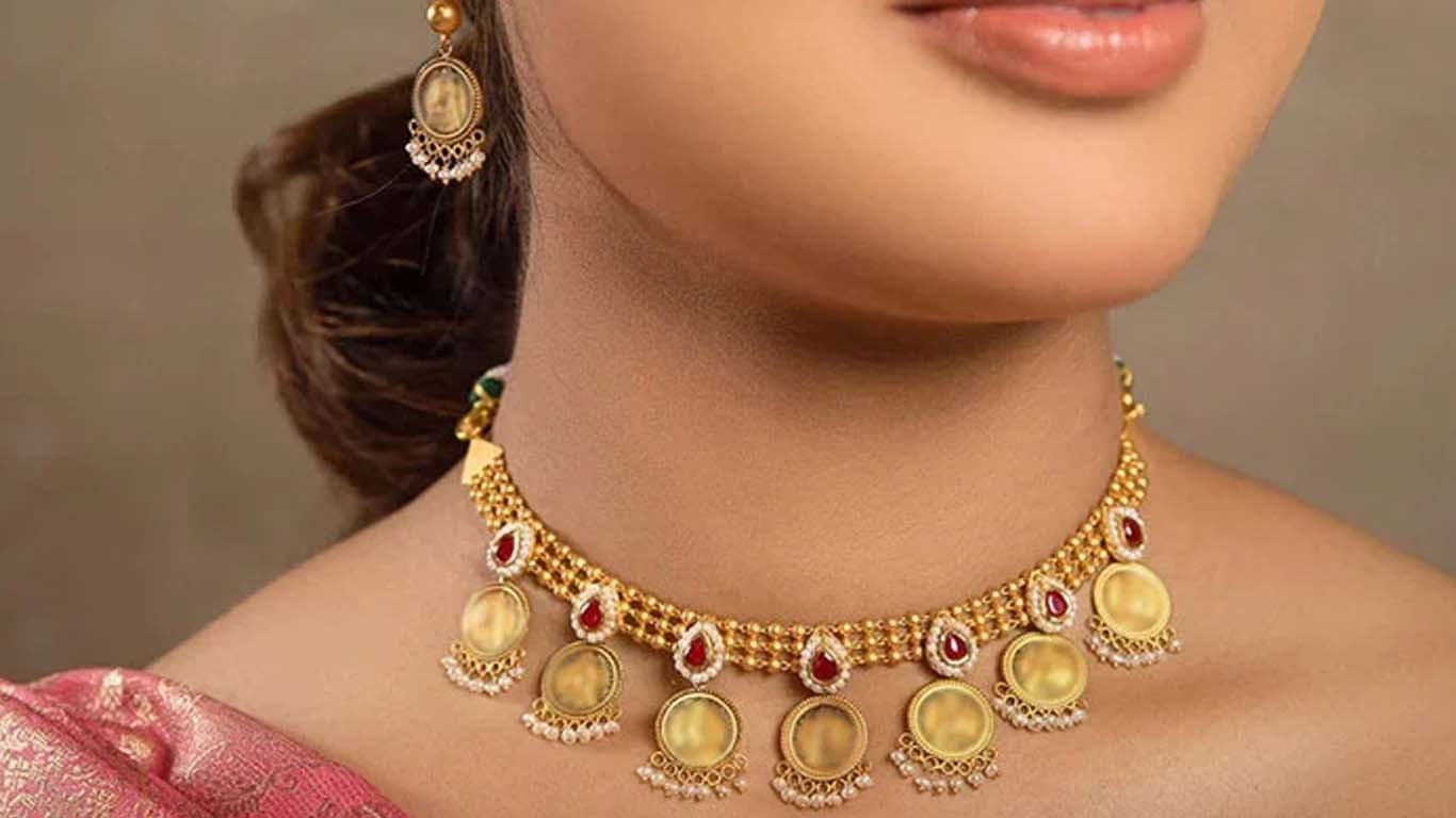 سونے کی قیمت میں آج پھر اضافہ ریکارڈ