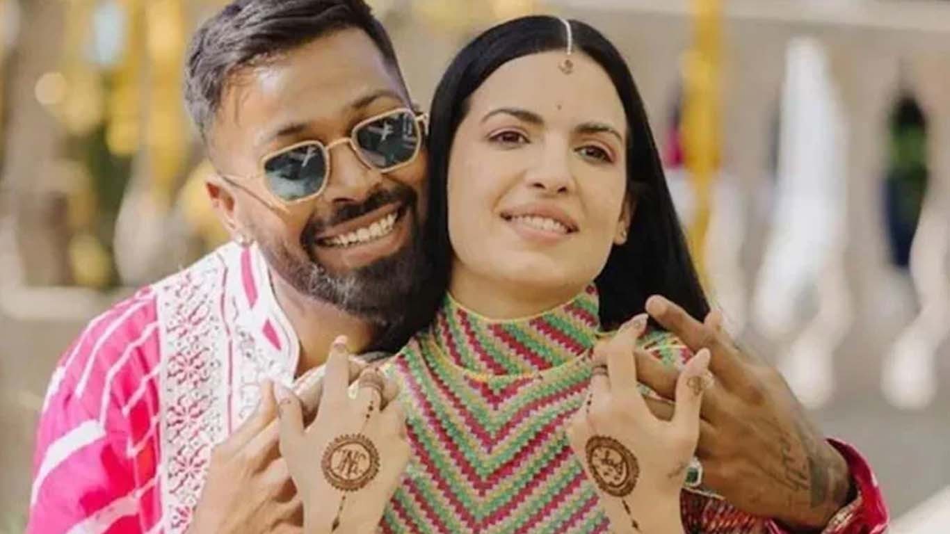 بھاڑ میں جاؤ، سیلفی نہ لینے پر مداح کا ہاردک پانڈیا پر برہمی کا اظہار