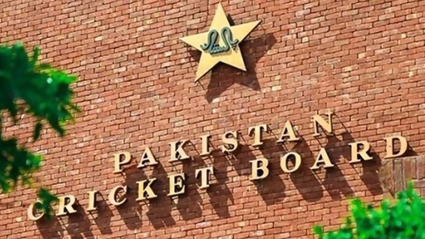 پی سی بی نے بڑی پابندی عائد کردی