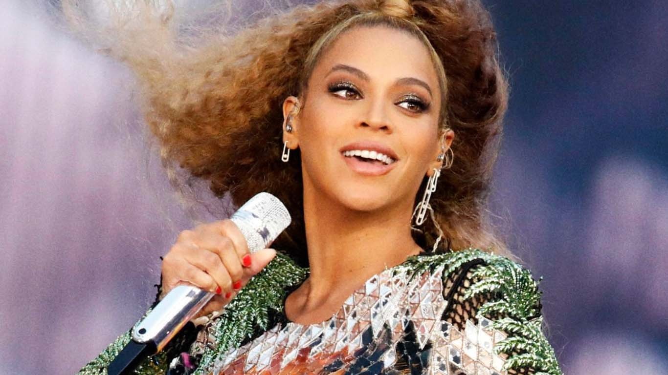 گلوکارہ بیونسے ارب پتیوں کی فہرست میں شامل ہوگئیں