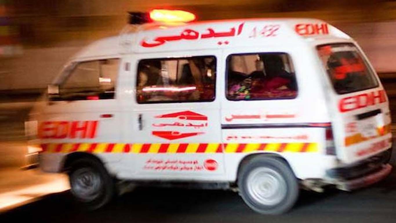 کراچی: چلتے رکشے میں بیٹھی لڑکی نامعلوم سمت سے گولی لگنے سے جاں بحق