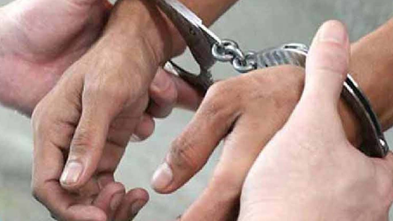 شہر قائد، داماد کو قتل کرنے والا سسر بیٹے سمیت گرفتار