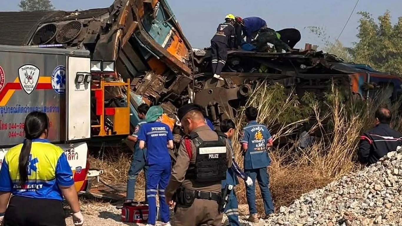 تھائی لینڈ، مسافر ٹرین حادثے کا شکار، 22 افراد ہلاک