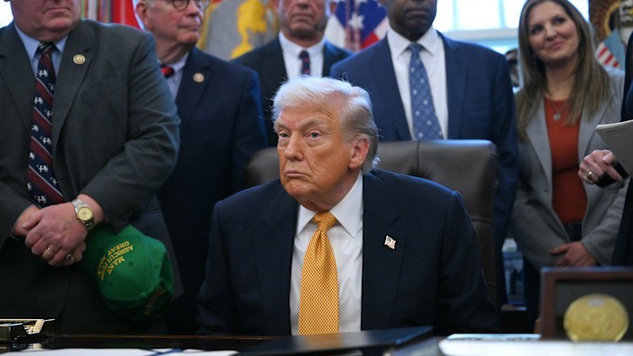 ایران میں مظاہرین کا قتل عام بند ہوگیا، کسی کو پھانسی نہیں دی جائے گی، ٹرمپ