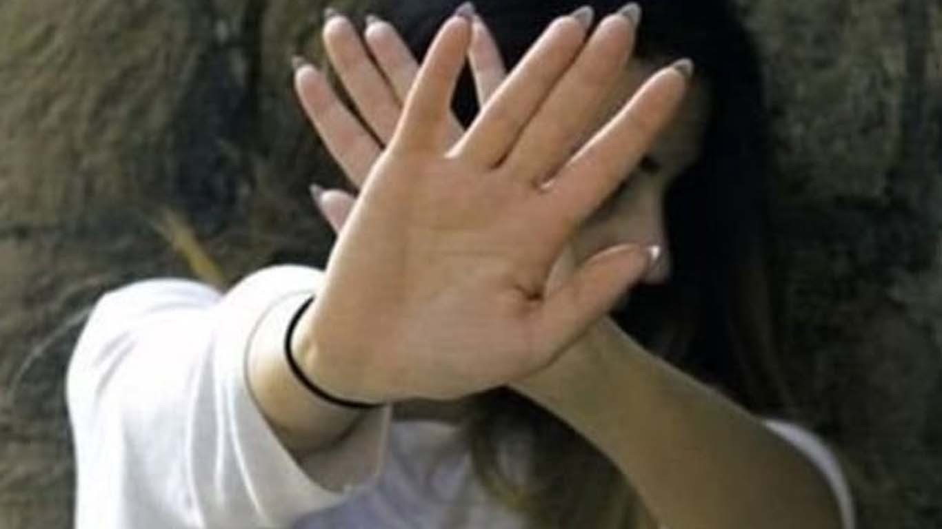 بدبخت باپ کی اپنی ہی 2 بیٹیوں کے ساتھ زیادتی، جرم کا اعتراف کرلیا