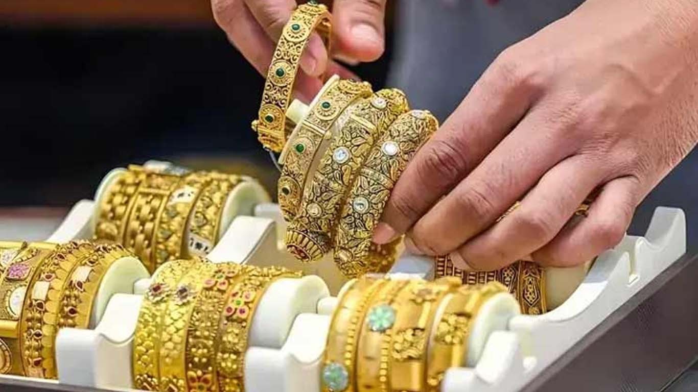 سونے کی قیمت میں بڑا اضافہ، قیمتیں تاریخ کی نئی بلندیوں پر جا پہنچیں
