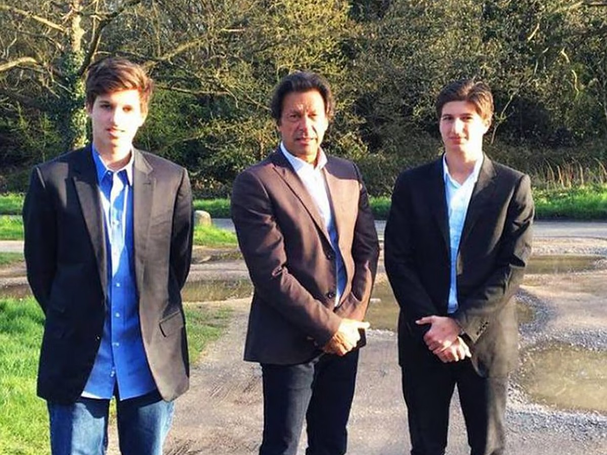 عمران خان کی بیٹوں سے بات کروادی گئی