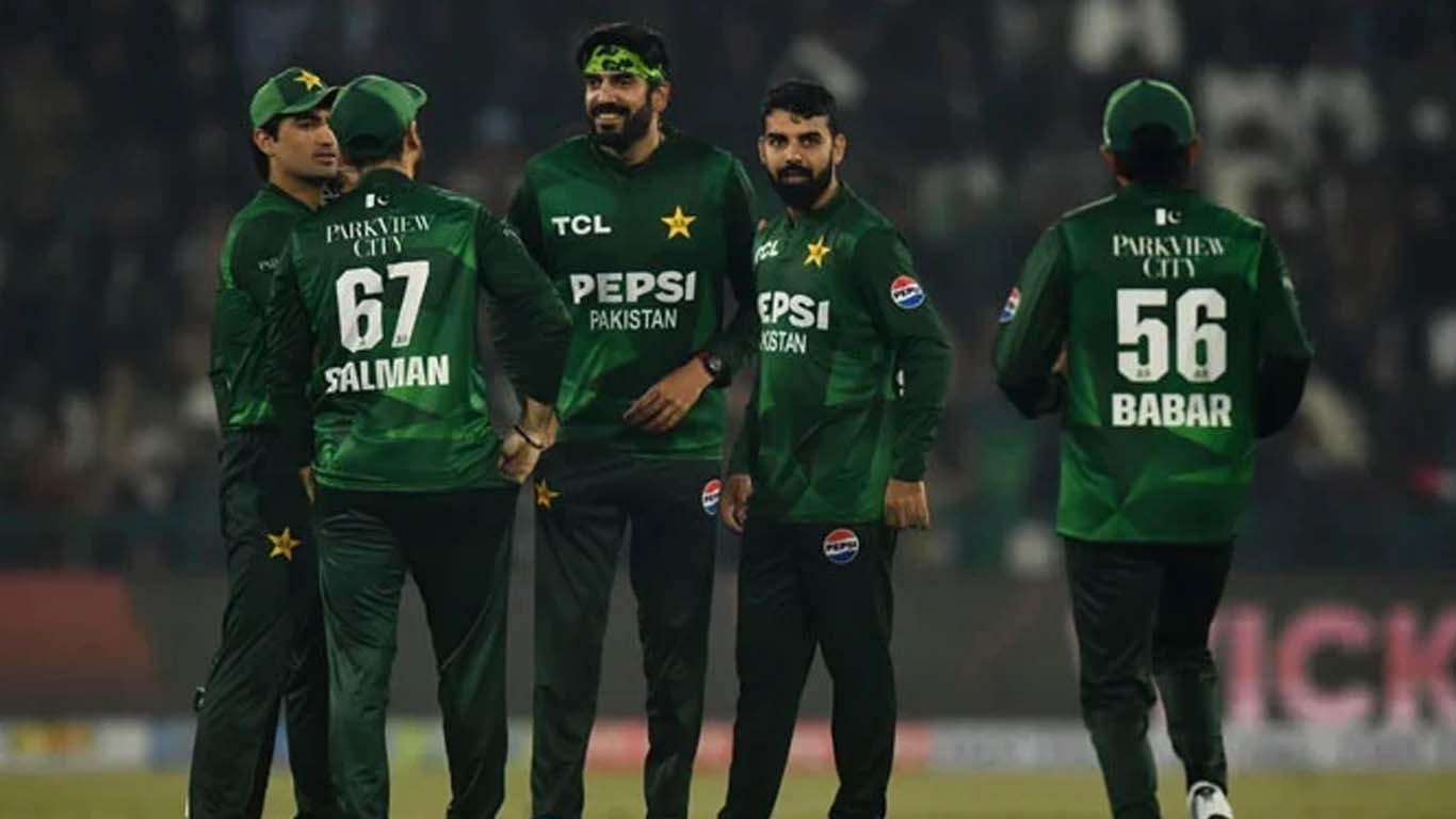 ایک اننگز میں 6 اسپنرز، پاکستان ٹی ٹوئنٹی ورلڈکپ کی تاریخ کی پہلی ٹیم بن گئی