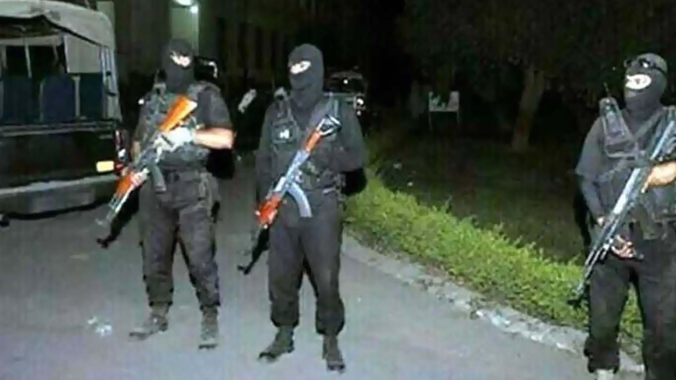 کراچی :سی ٹی ڈی اور دہشت گردوں میں مقابلہ، 4 دہشتگرد ہلاک