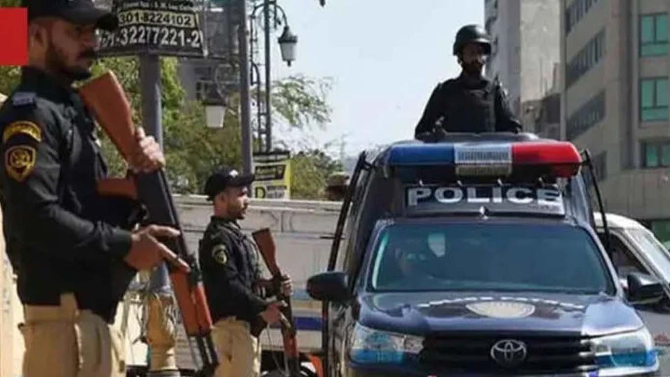 کراچی میں ہائی الرٹ، حساس مقامات اور اہم عمارات کی سیکیورٹی بڑھادی گئی