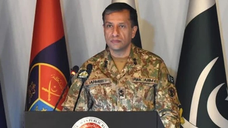 پاک افغان جھڑپوں میں 274 افغان اہلکار اور کئی چوکیاں تباہ، 12 جوان شہید ہوئے، ڈی جی آئی ایس پی آر