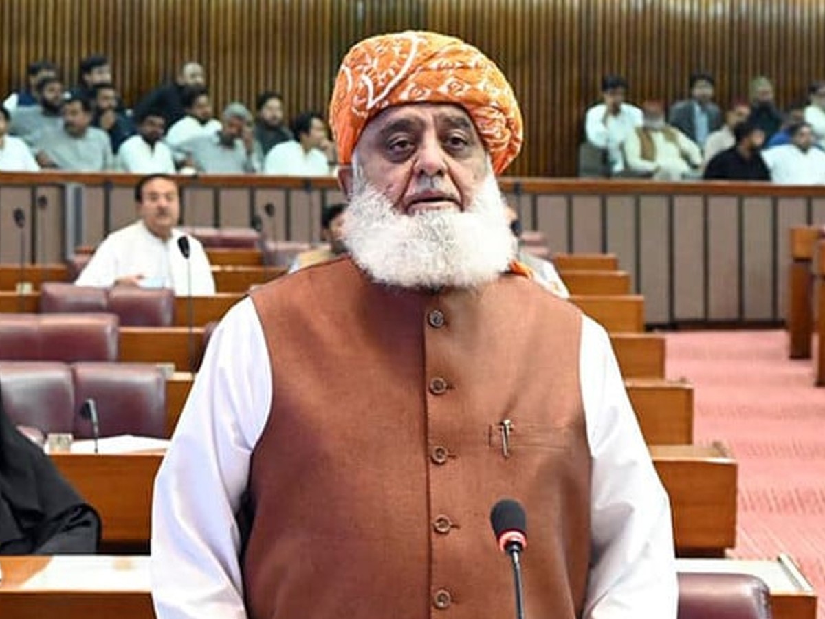 پاک افغان کشیدگی، مولانا فضل الرحمان نے پاکستان کو جائز قرار دے دیا