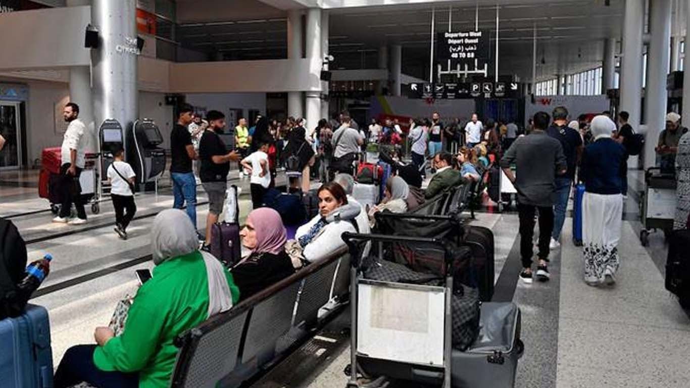 عمان میں امریکی شہریوں اور سفارتی عملے کو چھپ جانے کی ہدایت