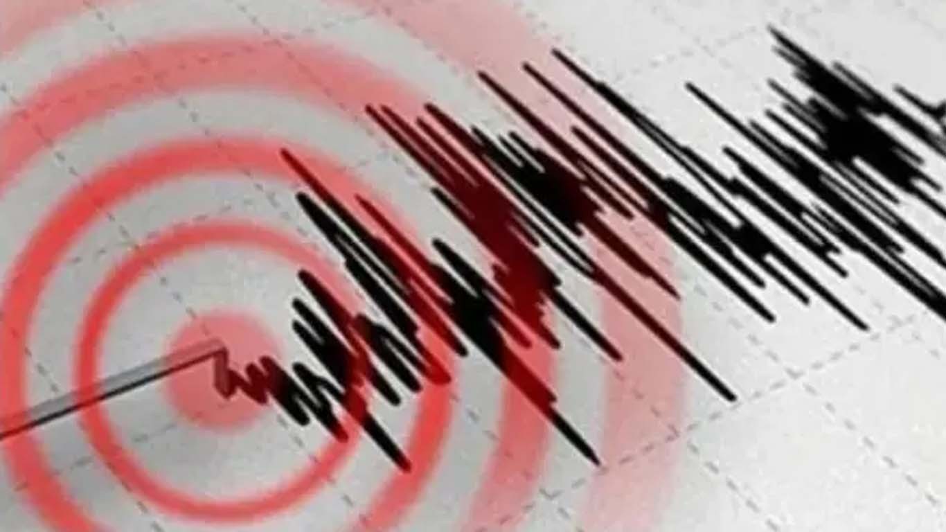 ایران کے صوبے فارس میں خنج کا علاقہ زلزلے سے لرز اُٹھا