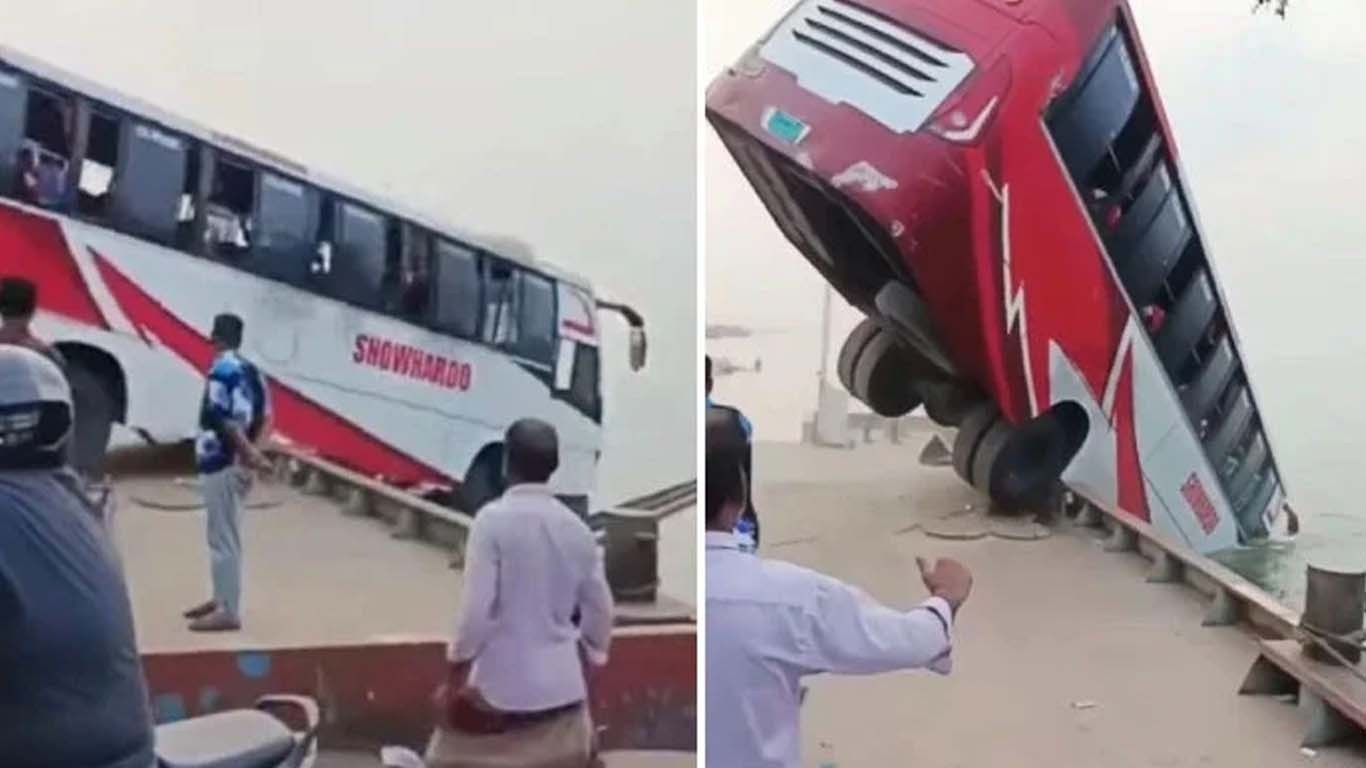 ڈھاکا میں مسافر بس دریا میں جاگری، 18 افراد ہلاک