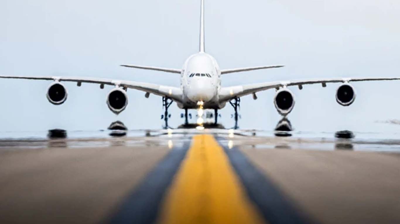 جیٹ فیول کی قیمت میں اضافہ، ایئر ٹکٹ 100 فیصد مہنگے ہوگئے