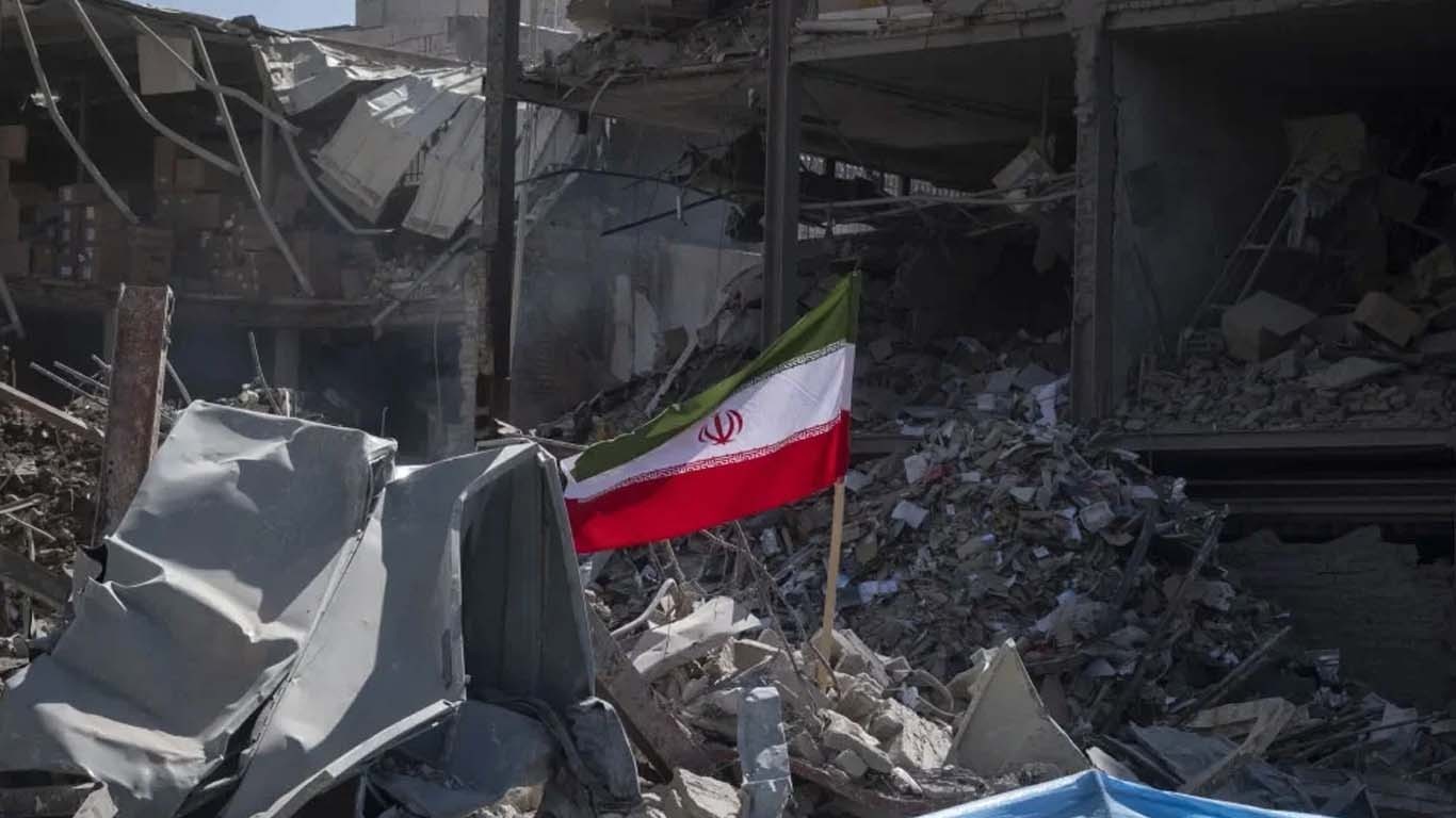 امریکا، اسرائیل نے ایران میں 93 ہزار سویلین املاک تباہ کیں، ہلال احمر