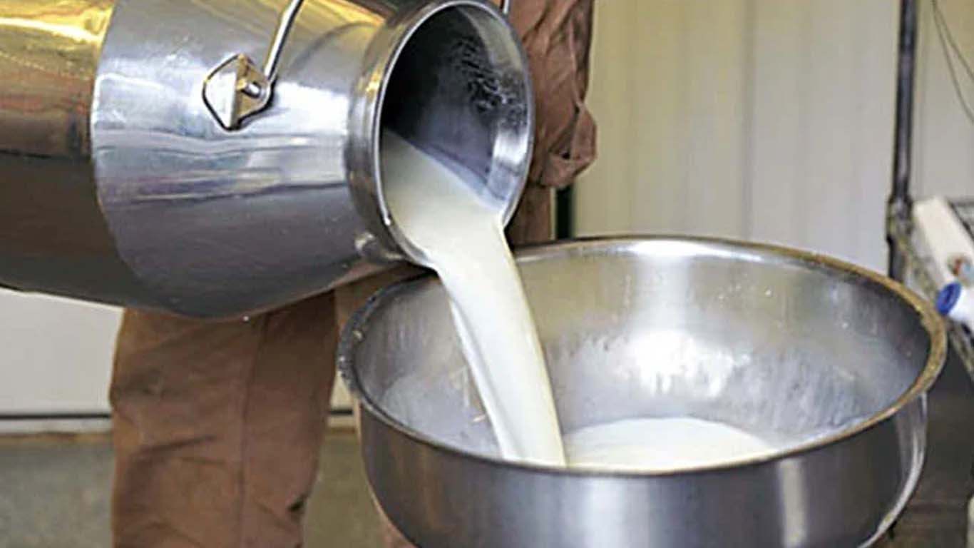 کراچی، دودھ کی قیمت میں اضافہ، نوٹیفکیشن جاری