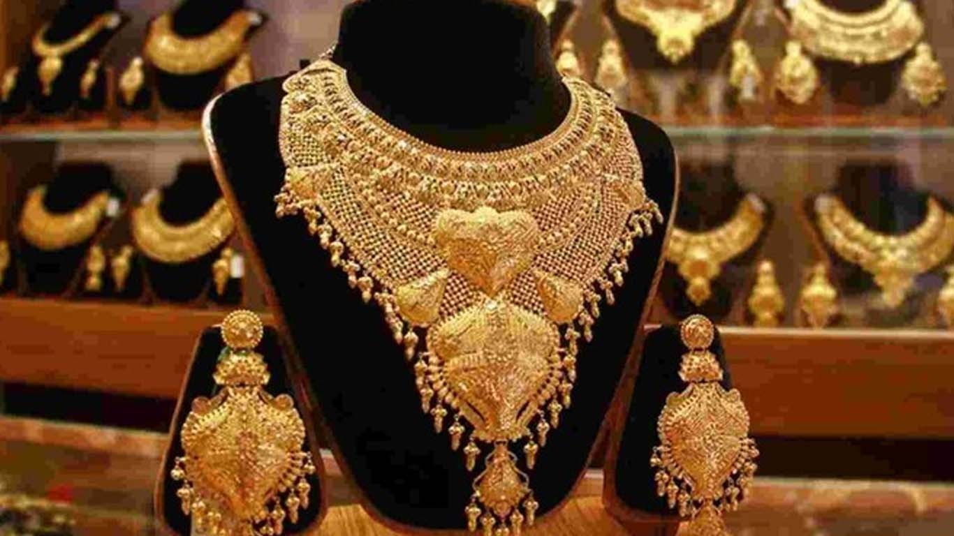 سونے کی قیمت میں ہزاروں روپے کا اضافہ، خریدار پریشان